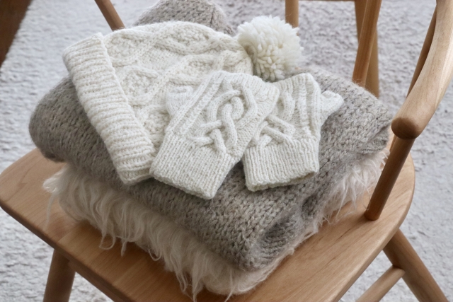 【厚着で姿勢が崩れる？冬に増える猫背と肩こりの意外な関係】